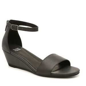 Eileen Fisher Wedge Sandal 8 Ankle Strap Basic Mid Comfortable Chic Black Mara